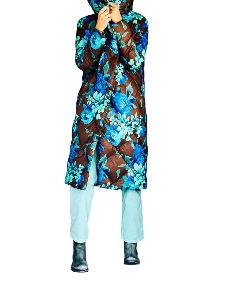 Front of a model wearing a size L Puffer Long Coat in Blue in Blue by Psophia. | dia_product_style_image_id:363442
